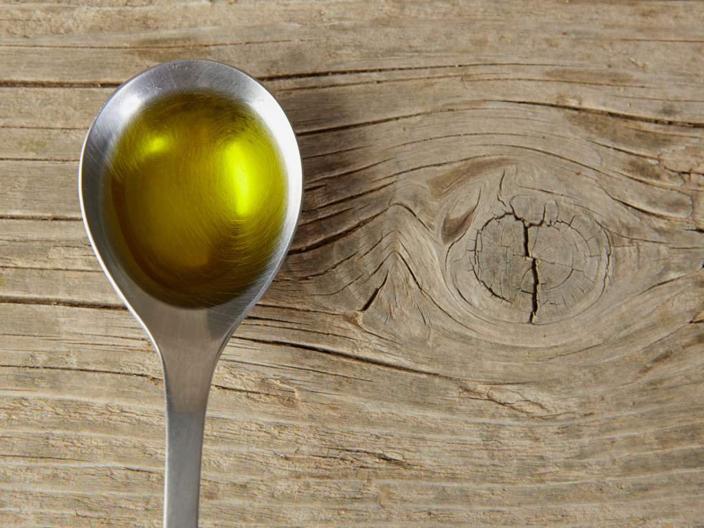 Benefits of 2 tablespoons of olive oil a day | 